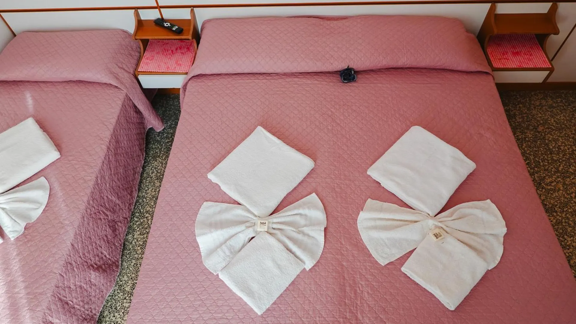 Hotel Lea B&B Pensione Completa Rimini