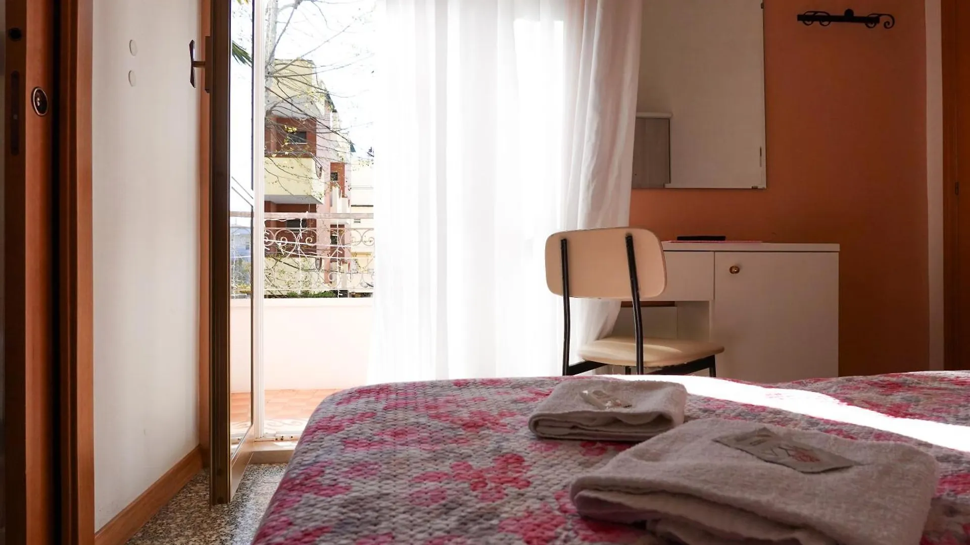 Hotel Lea B&B Pensione Completa Rimini