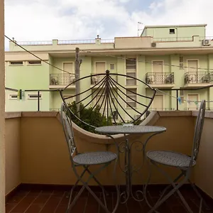 Hotell River Fronte Mare Con Piscina