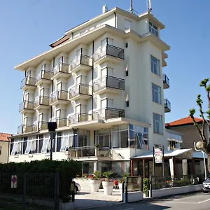 Goldene Rose Hotel